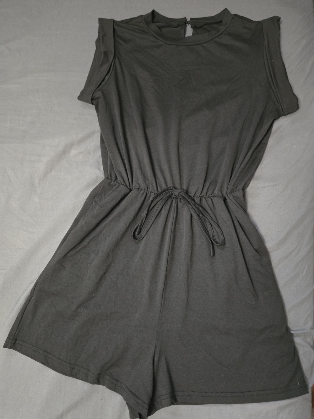 SHEIN Black Drawstring Short Romper